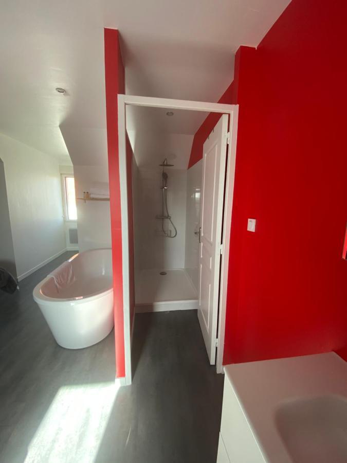 Aux Charmes Bed & Breakfast Isques Dış mekan fotoğraf