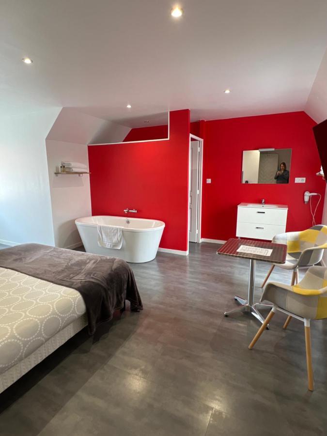 Aux Charmes Bed & Breakfast Isques Dış mekan fotoğraf